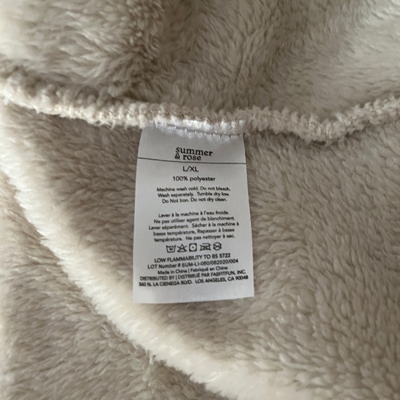 Summer & Rose Cream Robe – Size L/XL - Picture 4 of 4